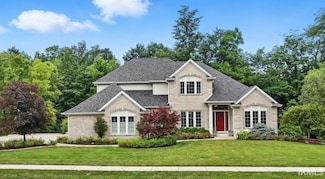 118 Royal Crest Dr, Fort Wayne, IN 46814