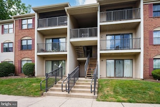 13 Voscek Ct, Lawrence Township, NJ 08648
