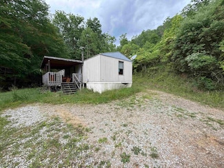 58 Stout Creek Rd, Branchland, WV 25506
