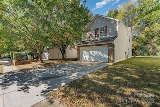 8022 Bristle Ln, Charlotte, NC 28214