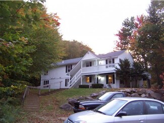 21 Plaza Village Rd Unit C, Plymouth, NH 03264