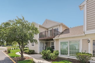 481 Le Parc Cir Unit 112, Buffalo Grove, IL 60089
