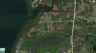 30 Cove Rd, Sandy Creek, NY 13145