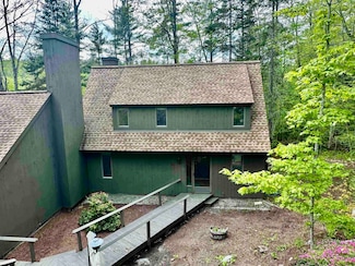 650 Marmot Ln, Grantham, NH 03753