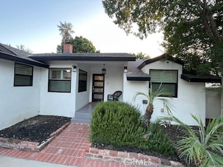 5715 Cahill Ave, Tarzana, CA 91356