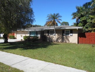 1825 Grove Ave, Fort Myers, FL 33901