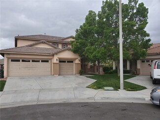 321 Shetland Ct, San Jacinto, CA 92582