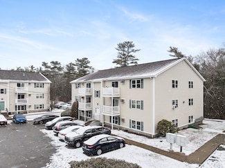 1607 Braley Rd Unit 70, New Bedford, MA 02745