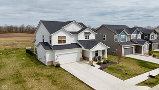 4810 Oak Hill Dr, Lebanon, IN 46052