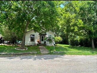 1220 S Branch St, Sherman, TX 75090