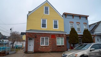 651 Penn St, Perth Amboy, NJ 08861