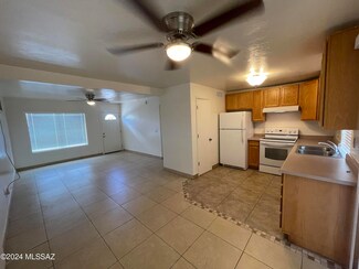 7105 E Lakeside Dr, Tucson, AZ 85730