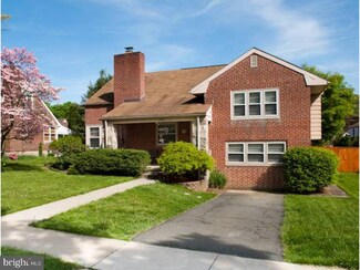911 Brighton Ave, Reading, PA 19606