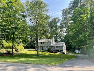 31 Long View Dr, Simsbury, CT 06070