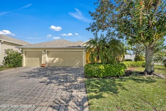 1917 Auburn Lakes Dr, Rockledge, FL 32955
