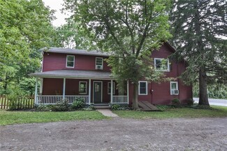 519 Mendon Ionia Rd, Honeoye Falls, NY 14472