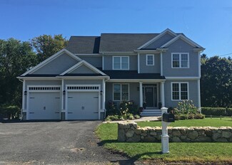 27 Prospect St, Dartmouth, MA 02748