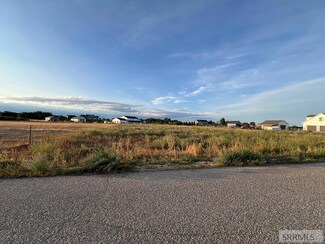 676 Hartcrest Ln, Rexburg, ID 83440