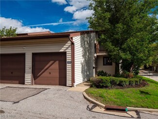 15278 Pine Hill Trail Unit A12, Middleburg Heights, OH 44130