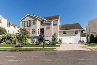 7600 Bayshore Dr, Margate City, NJ 08402