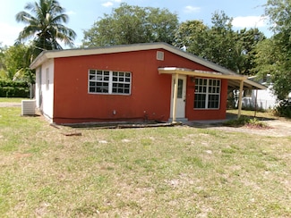 5730 Greene St, Hollywood, FL 33021