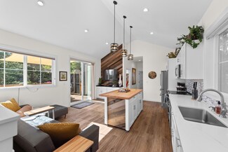 225 NW Wilmington Ave, Bend, OR 97701