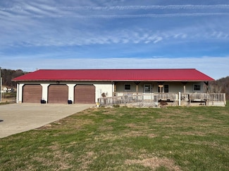 10541 Wilkins Run Rd NE, Newark, OH 43055