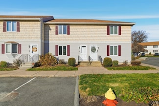 200 Lambert Terrace Unit 70, Chicopee, MA 01020