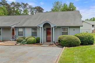 1616 Windsong Ct, Winston Salem, NC 27127