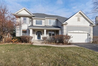 1791 Stanwich Rd, Vernon Hills, IL 60061
