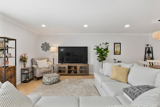 98 Valley Rd Unit 15, Cos Cob, CT 06807