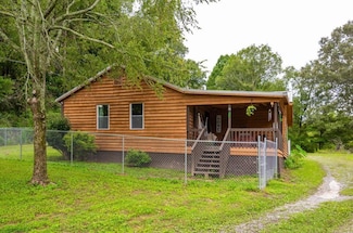 149 Wolfe St, Cohutta, GA 30710