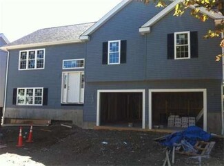 4 Whippoorwill Dr, Worcester, MA 01606