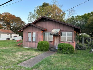 1605 25th St, Gulfport, MS 39501
