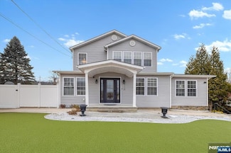 130 Decker Rd, Butler, NJ 07405