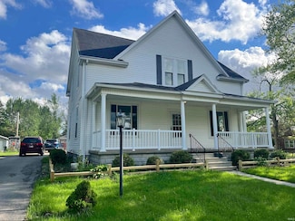 1705 W Monroe St, Decatur, IN 46733