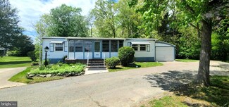 127 Country Ln, Buena, NJ 08310