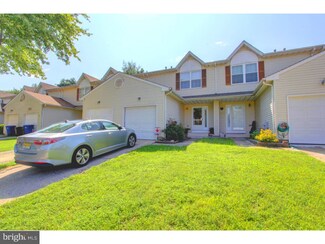 727 Morris Ct, Florence, NJ 08518