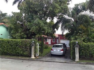 271 S Coconut Ln, Miami Beach, FL 33139