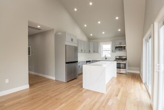 11 Radford Ln Unit 3, Dorchester Center, MA 02124