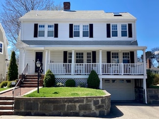 15 Maypole Rd, Quincy, MA 02169