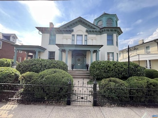 409 Park St, Charlottesville, VA 22902