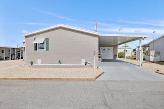 2806 12th St W, Palmetto, FL 34221