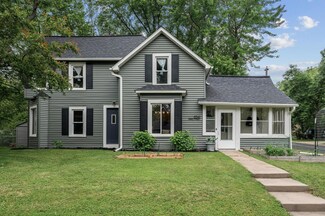 6341 Maple St, Rockford, MN 55373