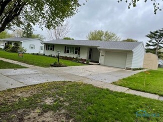 124 E Eagle St, Fostoria, OH 44830