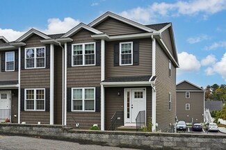 4 Fairview St Unit 8, North Chelmsford, MA 01863