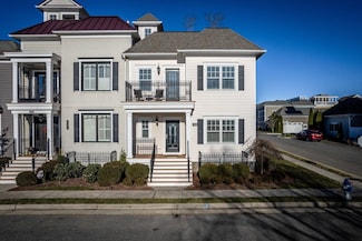 3285 Preston Shore Dr, Harrisonburg, VA 22801