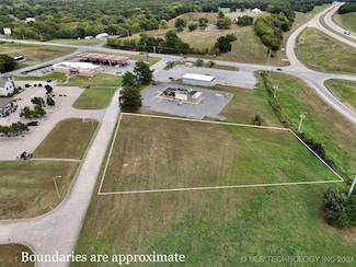 00 Holiday Ln, Locust Grove, OK 74352
