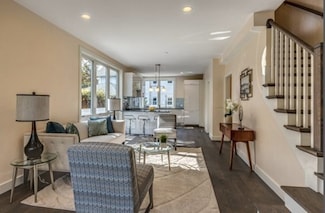 92 Parsons St Unit 92, Brighton, MA 02135