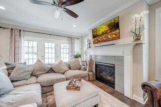 8005 Butterworth Green Dr, New Albany, OH 43054